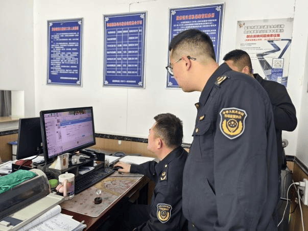 规范二手车市场秩序，保障消费者合法权益